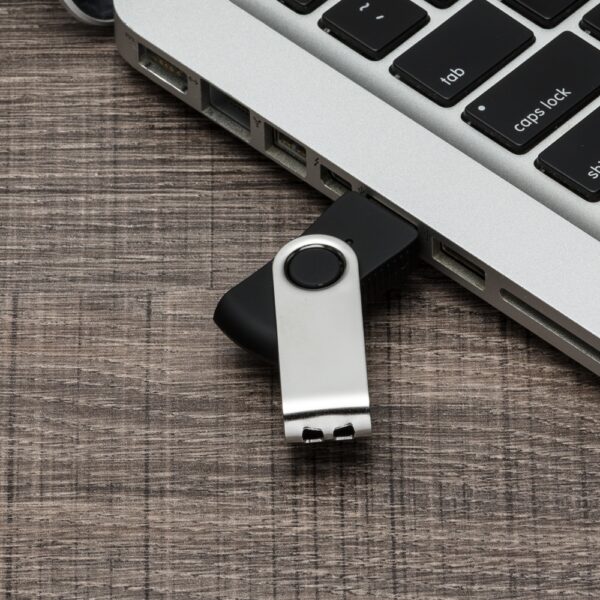 Pen Drive RM Giratório Metal 4GB/8GB - Image 11