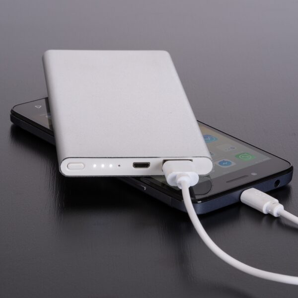 Power bank Metal com Indicador Led - Image 7